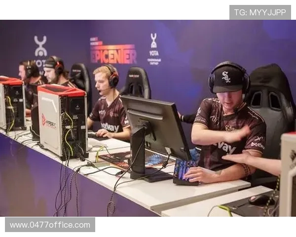 BLG在CSGO比赛中的全面压制与战术得失分析 BLG在CSGO比赛中的全面压制与战术得失分析