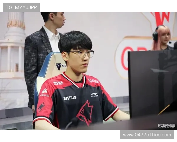 和平精英热议FPX战队近期状态引发玩家热烈讨论与争议