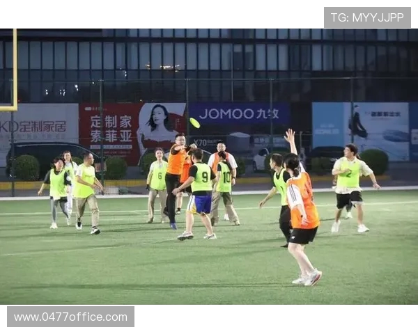 杭州飞盘队与深圳飞盘队赛后复盘团队协作的精彩瞬间与经验分享 杭州飞盘队与深圳飞盘队赛后复盘团队协作的精彩瞬间与经验分享