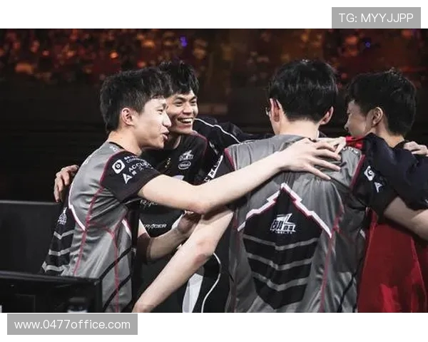 热议英雄联盟:WE战队个人能力提升与团队协作的全新变革探讨 热议英雄联盟:WE战队个人能力提升与团队协作的全新变革探讨