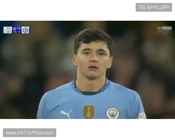 格雷茨卡的足球之路：从青训崭露头角到德甲明星的成长故事