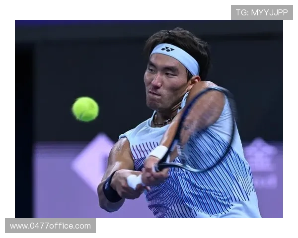 成都网球队比赛经验引发热议球迷对战术选择和选手表现展开激烈讨论